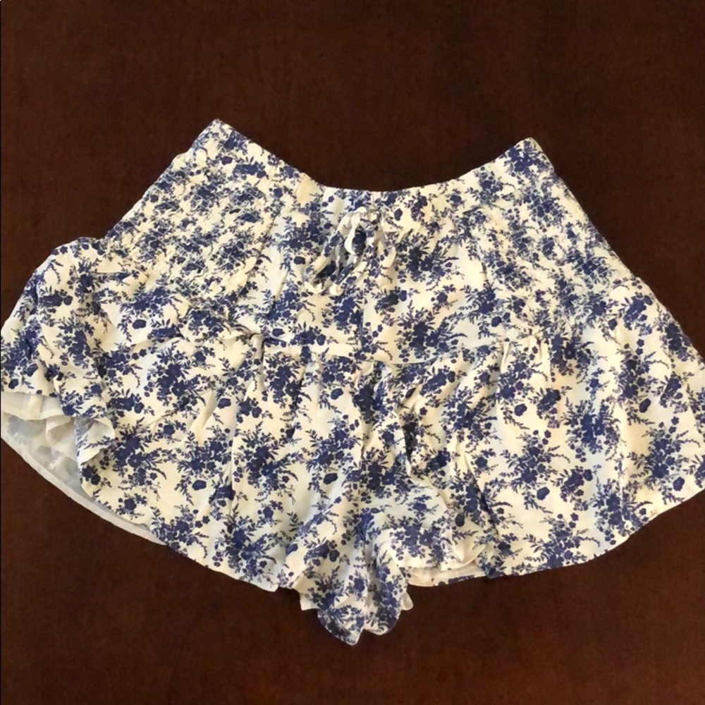 AE Flowy Shorts